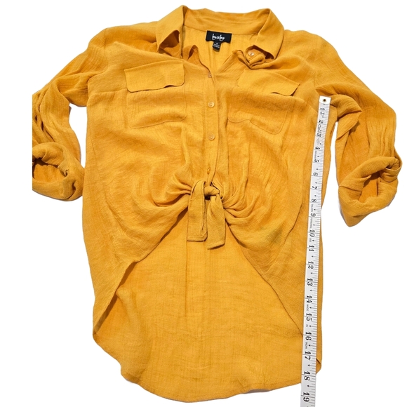 Women's Mustard Button-Up Blouse - Picture 6 of 12